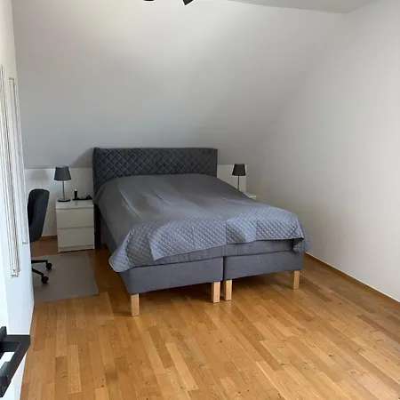 Stilvolles Retreat Mit Loggia & 2 Schlafzimmern * Niederkassel