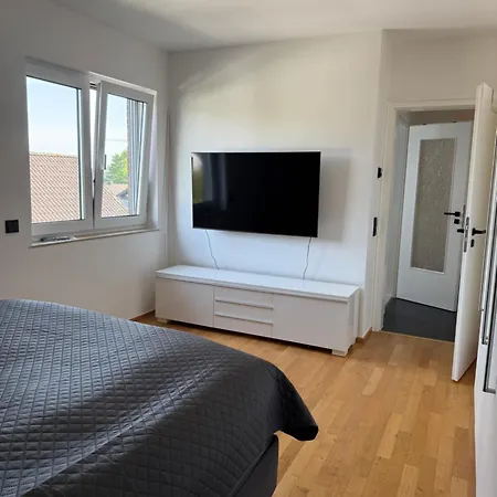 Apartment Stilvolles Retreat Mit Loggia&2 Schlafzimmern *