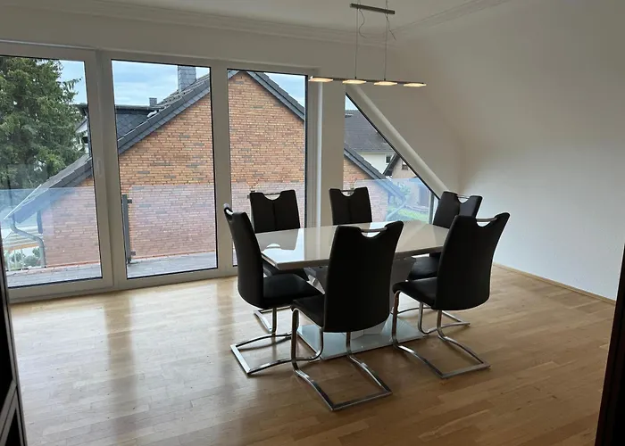 Daire Stilvolles Retreat Mit Loggia & 2 Schlafzimmern