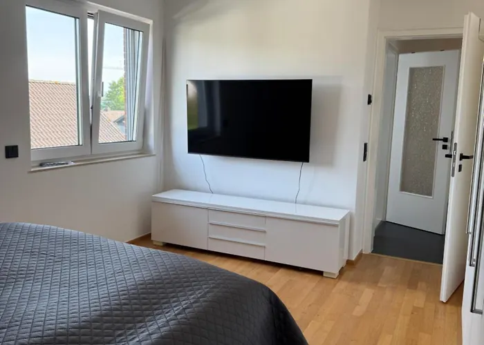 Daire Stilvolles Retreat Mit Loggia & 2 Schlafzimmern *